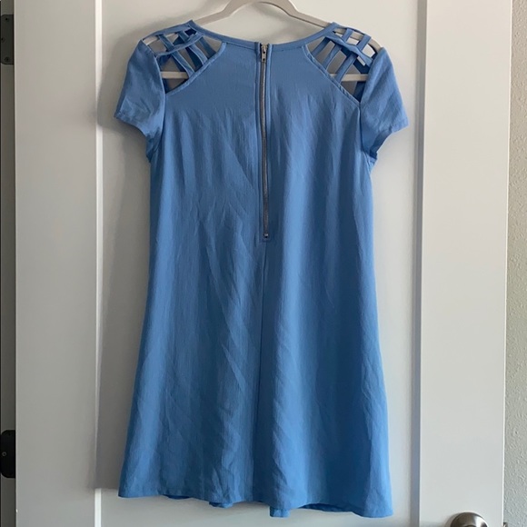 Dress - Picture 2 of 3